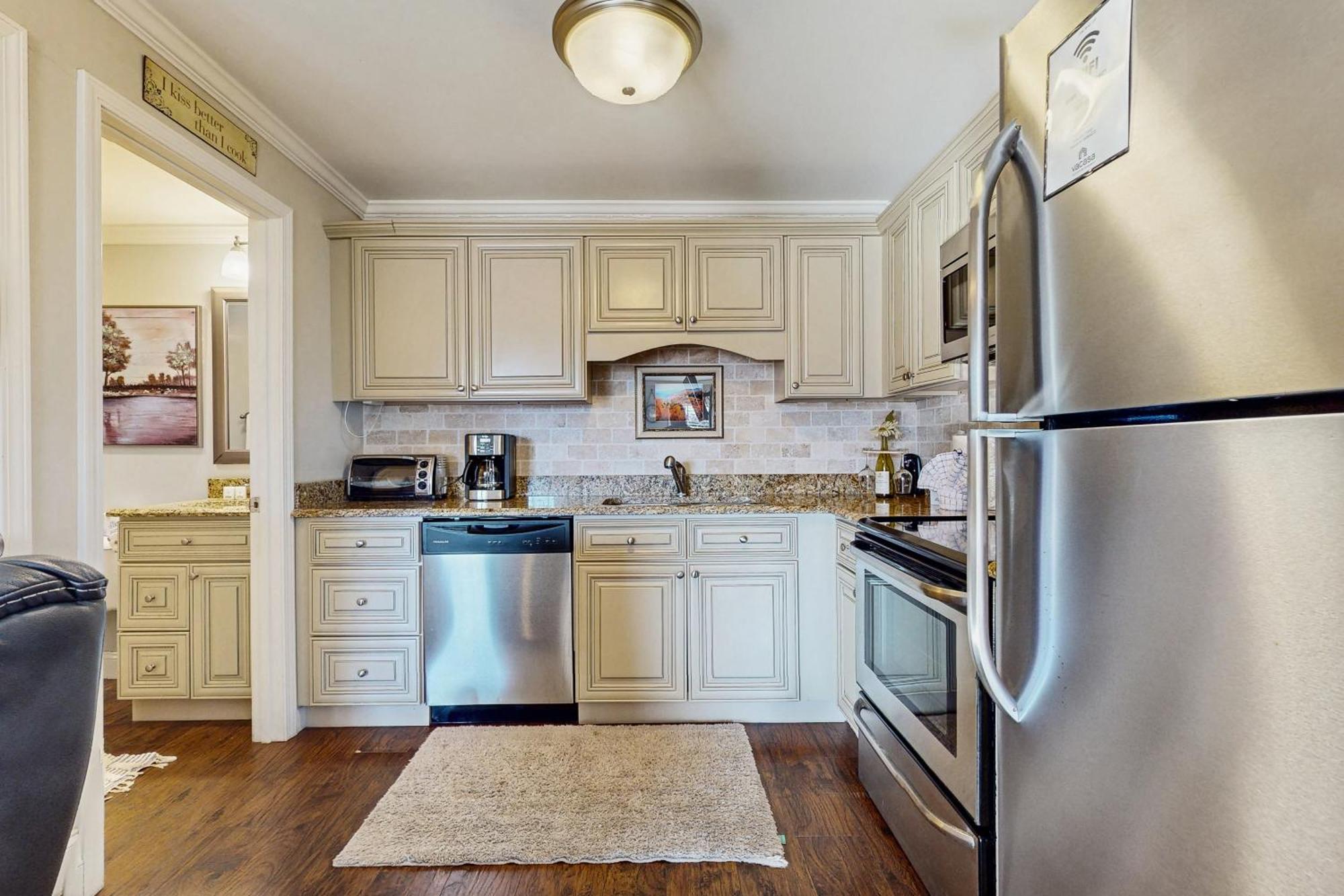 Little River Loft & Riverfront Gem Таунсенд Екстериор снимка